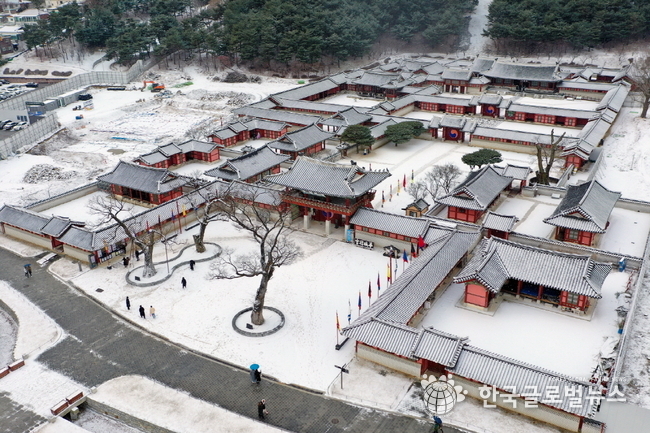 화성행궁 설경