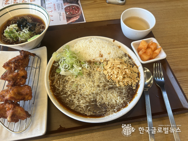 '치킨 카레 세트'