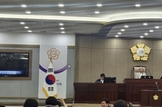 수원특례시의회 제383회 임시회 파행, 시민정치가 아닌 자기정치 벌인 각 당의 의견차 좁히지 못해