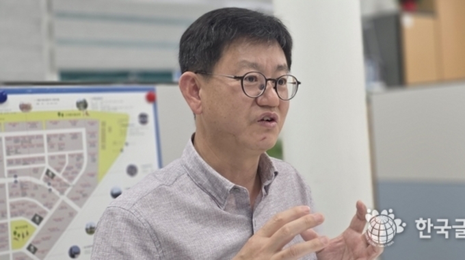 [수원시 특별 인터뷰 ⑤]수원특례시 기업지원과 김병수 과장,"새빛융자로 기업하기 좋은 도시,수원기업새빛펀드로, 탄탄한 성장 생태계 구축"