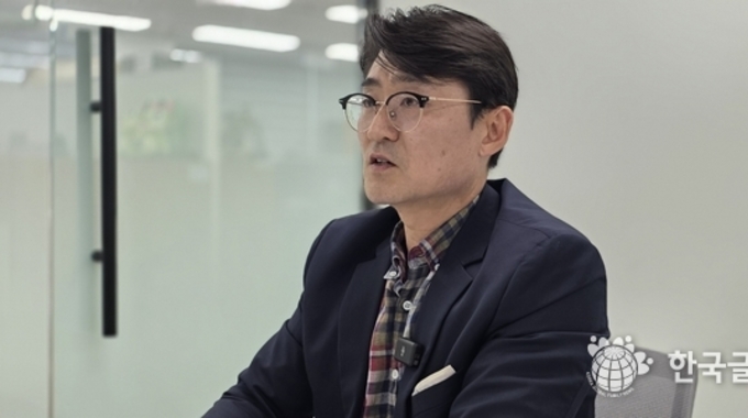 [수원시 특별 인터뷰 ⑥]수원특례시 체육진흥과 권성환 과장,"스포츠 메카도시 수원, 세계적 경기 관람 기회를 제공 하고 있다. "