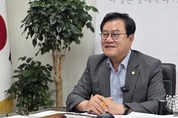 [의장단 특집] 오산시의회 이상복 의장, “시민의 숨결 가까이, 작지만 강한 도시 오산....도시 균형발전으로 대도약 꿈꾼다”