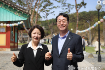 더불어민주당 정명근 화성시장 예비후보, 추미애 경기도지사 예비후보와 용주사 회동