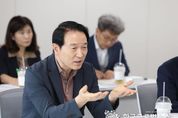 임태희 경기도교육감 “교육청이 선생님의 보호자 돼야” 교직 3단체와 교원의 교육활동 보호 대책 협의