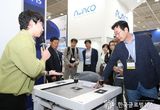 정명근 화성시장, 화성소재 기업이 뽐내는 K-Display 2024 한국 디스플레이 산업전시회 참관