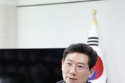이상일 용인특례시장, 고기동 행정안전부 장관대행에게 특례시 등 대도시 구청장 직급 3급으로 상향, 부구청장제 신설 검토 요청