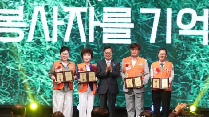 김동연 경기도지사“경기도에는 422만 자원봉사자 있어. 경기도가 사람사는 세상 되고 있다”