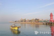 [기획]시흥시, 올 여름, 오이도 어촌휴양마을에서 '유유자적' 조개 캐기 체험하며 K-갯벌 매력에 '풍덩'