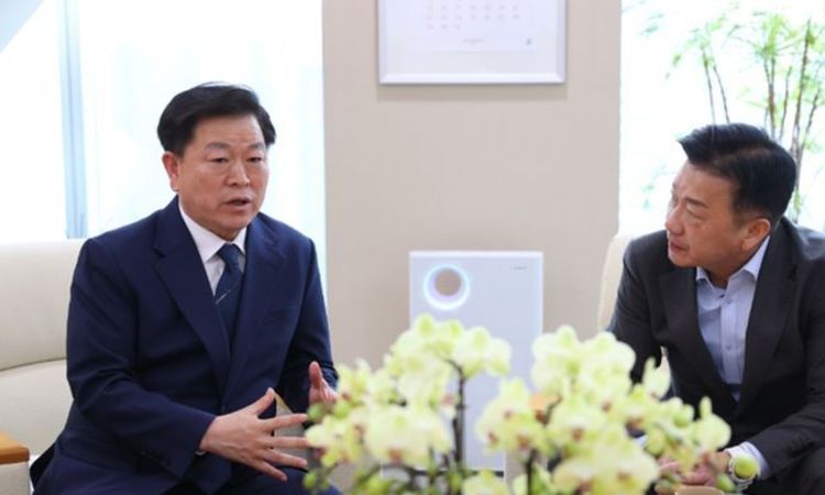 박승원 광명시장, 신안산선 사고 구간 ‘재시공 수준 시설물 보강’ 확답 이끌어내… 송치영 포스코이앤씨 사장 만나 담판