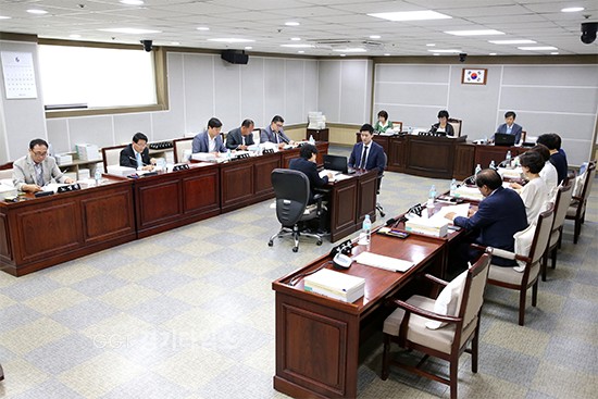 수원시의회 예산결산특별위원회ⓒ경기타임스