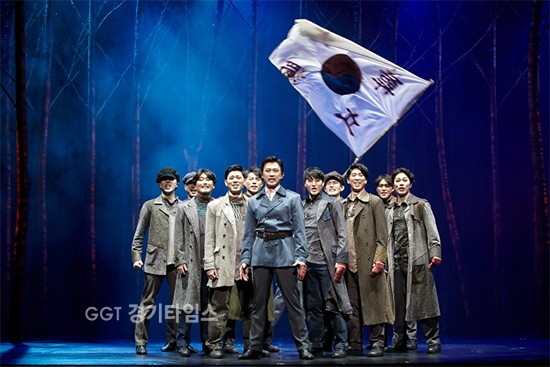 뮤지컬 '영웅'이 30일부터 7월2일까지 네차례에 걸쳐 경기도문화의전당 대극장 무대에 오른다ⓒ경기타임스