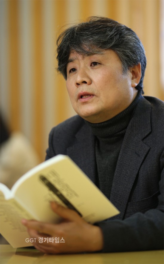 강원국 전(前) 청와대 연설비서관ⓒ경기타임스
