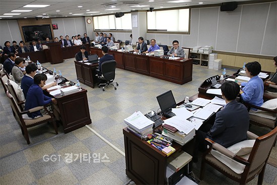 수원시의회 예산결산특별위원회 ⓒ경기타임스