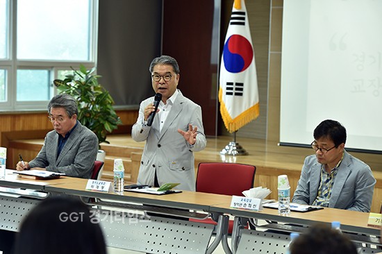 7dlf 이재정 경기도교육감은 수원지역 학교장과 소통ⓒ경기타임스