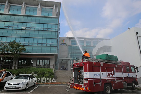 수원시시설관리공단 재난안전 대비 합동 소방훈련ⓒ경기타임스