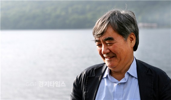 최동호 시인ⓒ경기타임스