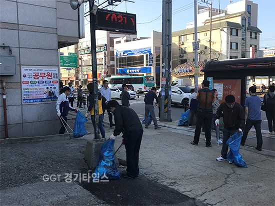 화성시 쓰레기 대청소ⓒ경기타임스