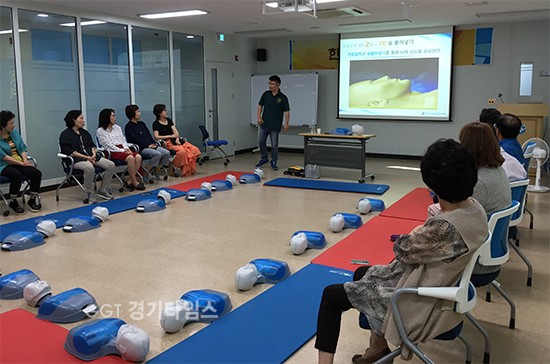 오산시건강생활지원센터,마의 시간 4분 심패소생술 교육ⓒ경기타임스