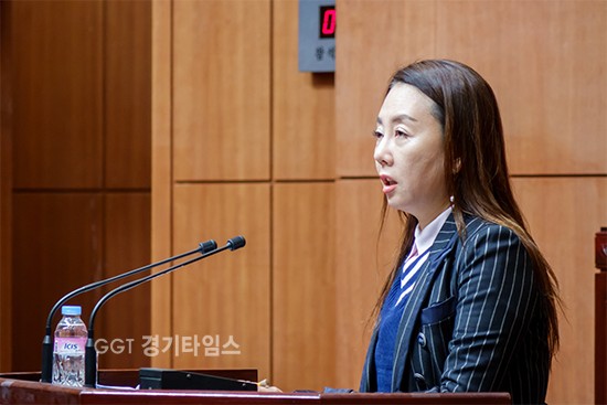 화성시의회는 30일 제168회 화성시의회 제2차 정례회 본회의...김혜진 의원 시정질의ⓒ경기타임스