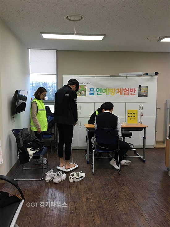 오산시보건소, 세교고등학교 청람제 건강생활실천·금연홍보부스 운영ⓒ경기타임스