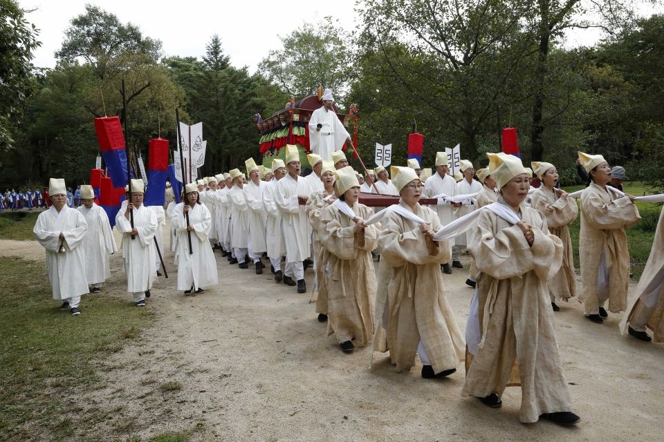 영우원 천장 모습