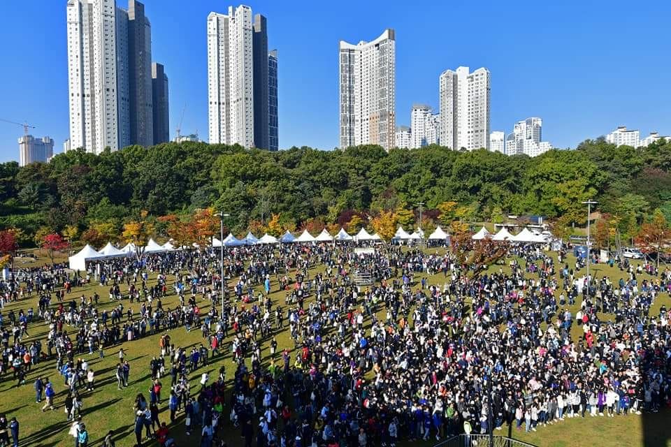 나눔워킹에 참가한 시민들 모습