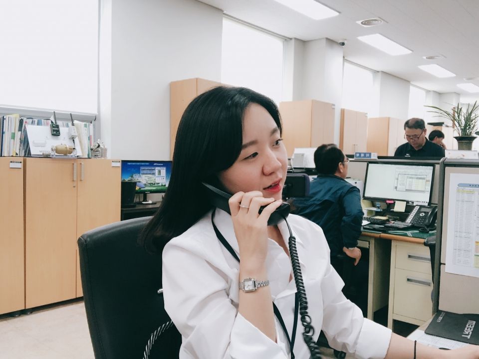 수원시 상수도사업소 맑은물정책과 김가형 주무관 수원시 상수도사업소 맑은물정책과 김가형 주무관