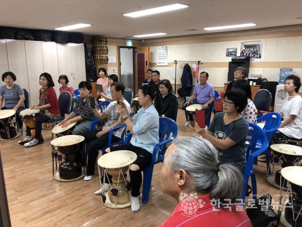 50+리턴스(풍물 동아리)