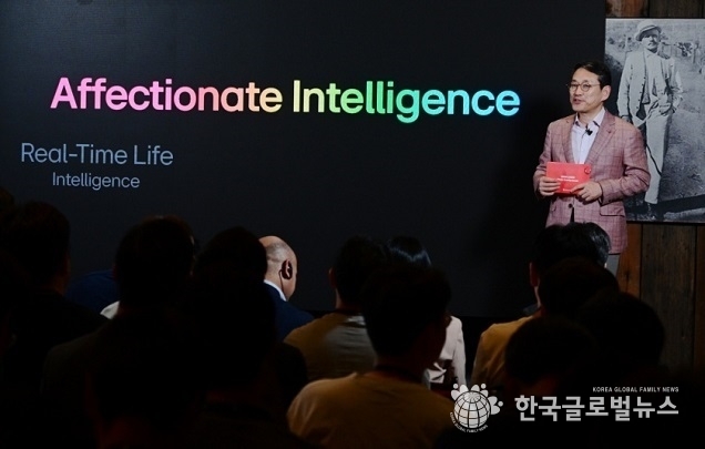 LG전자 조주완 CEO, 빅테크 격전지서 AI 광폭 행보 “7억 대 제품과 7천억 시간 고객 사용 데이터로 가속화”