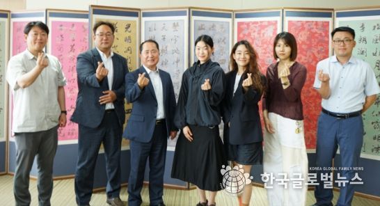 김현광 대표이사, ‘2023 수원화성 미디어아트’ 미디어 아티스트와 간담회