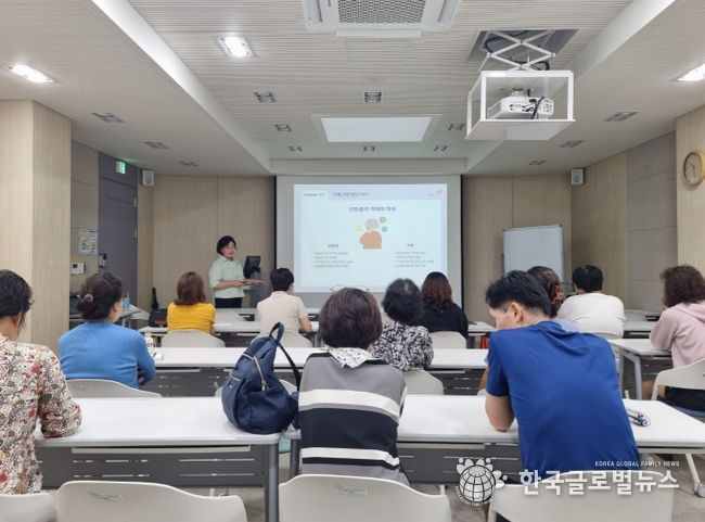 평택시, 치매 예방 및 치매 파트너 교육 프로그램 진행