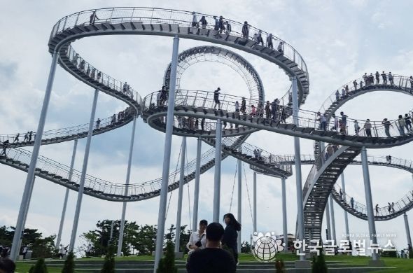포항의 대표 관광지 스페이스워크 전경