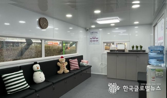 성남시 이동노동자 간이쉼터 내부모습