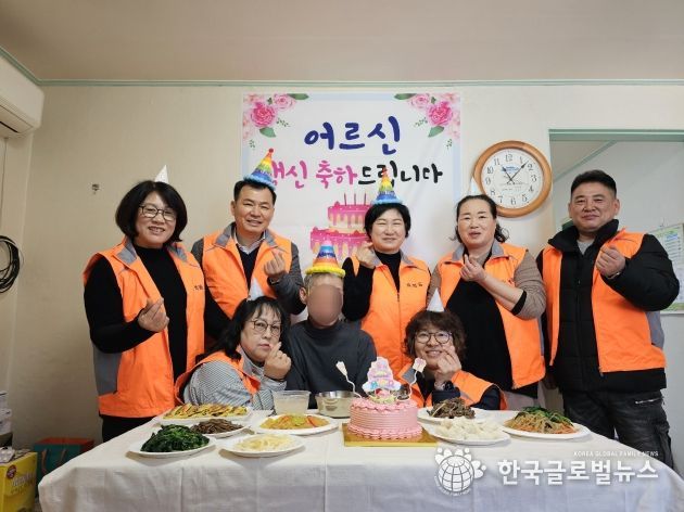 송북동 지역사회보장협의체, 홀몸 어르신을 위한 찾아가는 생신 잔치 지원