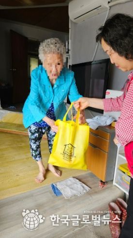 안성1동 지역사회보장협의체, 5월 가정의 달 맞이 ‘행복한 밥상’ 반찬 나눔 실시