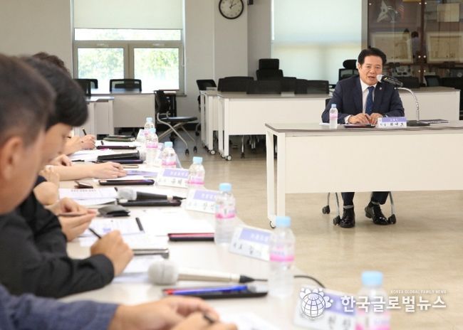 안양시, 제2기 4차 산업혁명 촉진 종합계획수립 연구용역 중간보고회 개최