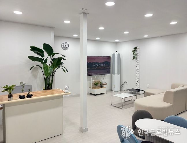 분당구보건소-정신건강 AI체험관 1층 내부모습