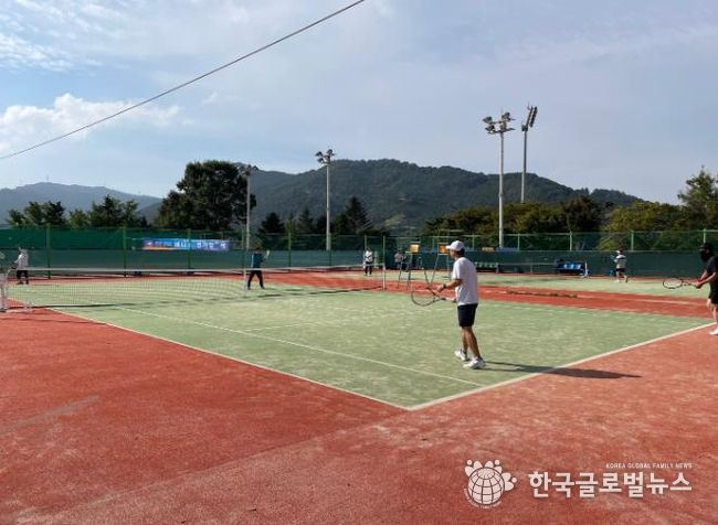 고창군 테니스대회 잇따라..전북동호인 테니스(9일)·전북 이순 테니스(12일)