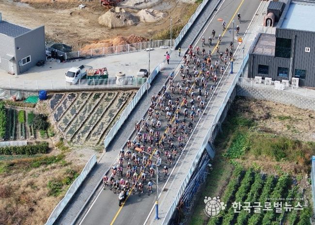 거제를 달린다! ‘투르 드 경남 2024’거제구간 대회, 성황리 개최