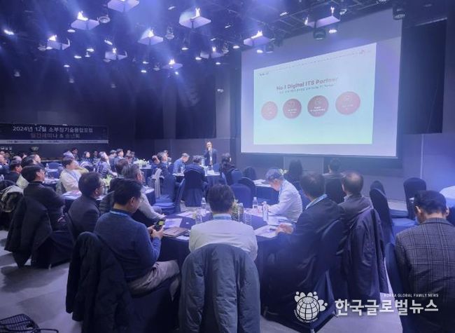 용인특례시 처인구가 폭설 피해 건축물의 신속한 복구를 위해 건축허가 처리 방안을 수립했다. 사진은 처인구 양지면에서 폭설 피해를 입은 버섯농가의 모습