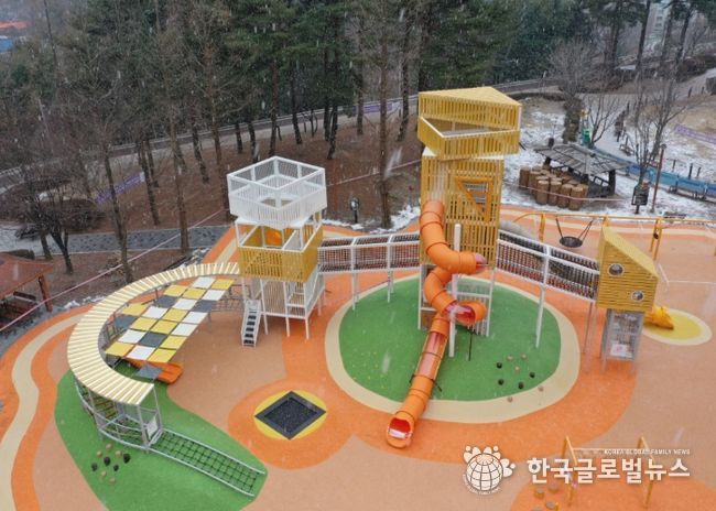 병목안시민공원 모험놀이터