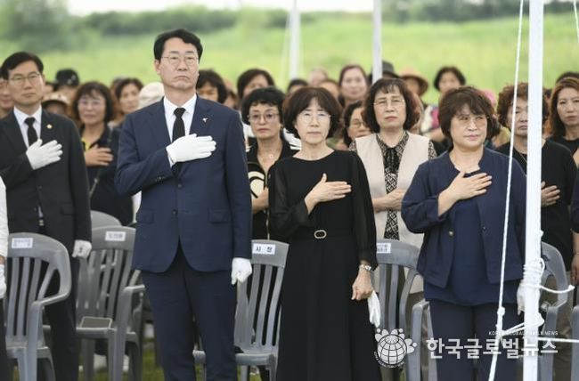 정명근 화성특례시장이 일본군 위안부 피해자기림의날 기념식에 참석했다.