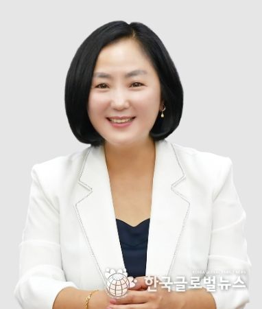 “제1회 맨발걷기 딱 좋은 양평” 맨발걷기 대회 성료, 지민희 양평군의회 부의장 동참