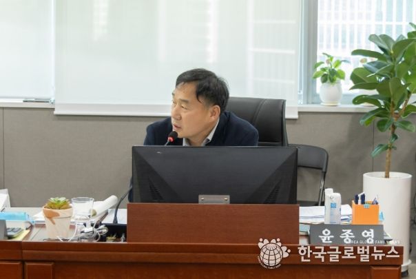 경기도의회 강웅철 의원