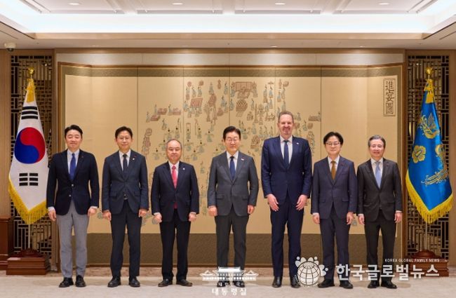 손정의 소프트뱅크회장 접견(대통령실)