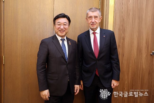 안드레이 바비쉬 체코 총리 접견