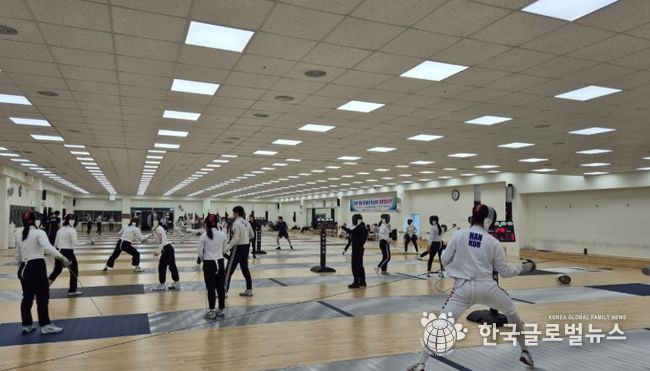 펜싱아카데미 등에서 집중 훈련