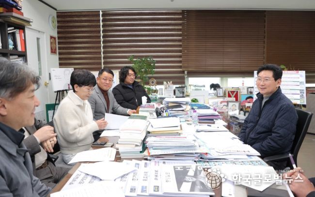 이상일 용인특례시장은 13일 특별대책지역 수질보전정책협의회 임원진과 간담회를 진행했다