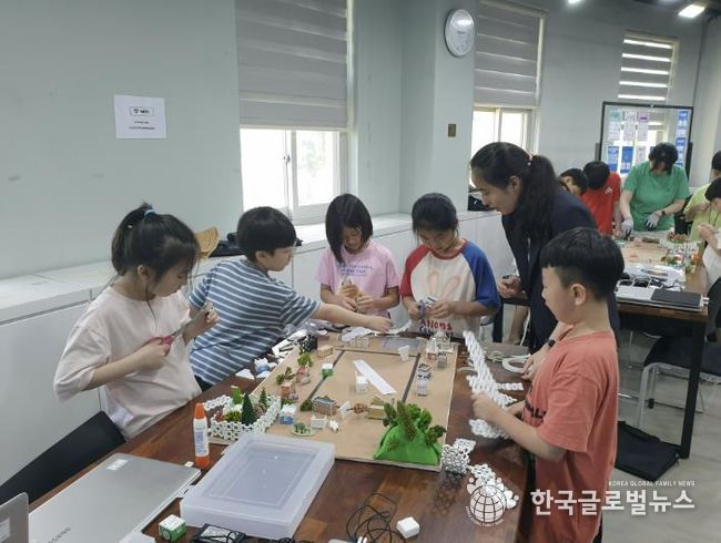 군포문화재단 군포시평생학습마을 '군포다움공유학교 AI·디지털 교육' 봄학기 운영 시작