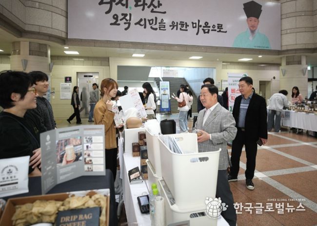 행사에 참여한 주광덕 시장